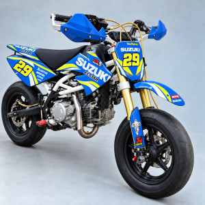 Adhesivos malcor racer suzuki 2018
